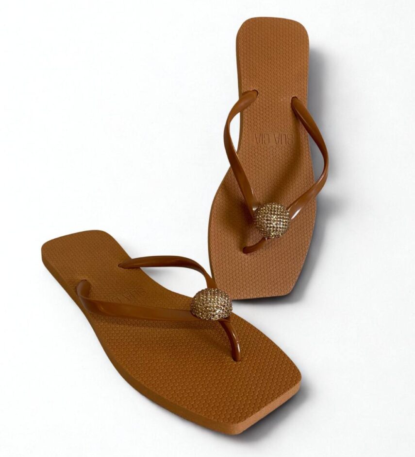 Chinelo Feminino Baal Strass Chocolate - Fernanda Ramos Store
