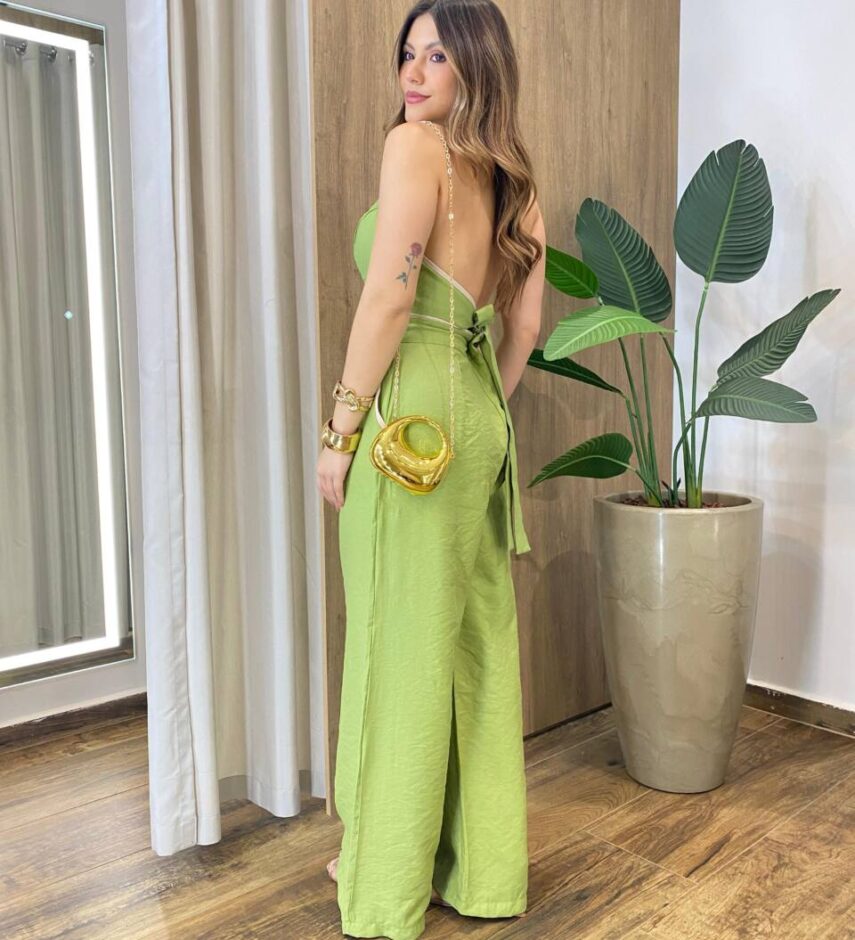 Conjunto Alicia Cropped com Bojo e Calça Pantalona Verde - Fernanda Ramos Store