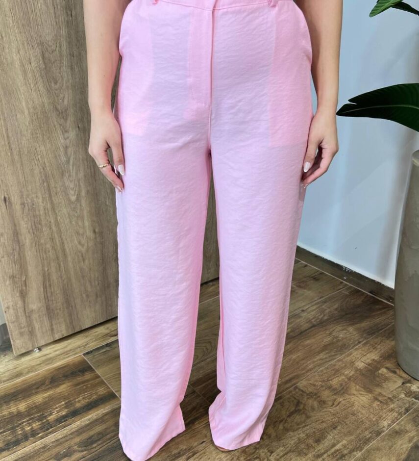 Conjunto Feminino Colete com Detalhes e Calça com Amarração Rosa - Fernanda Ramos Store