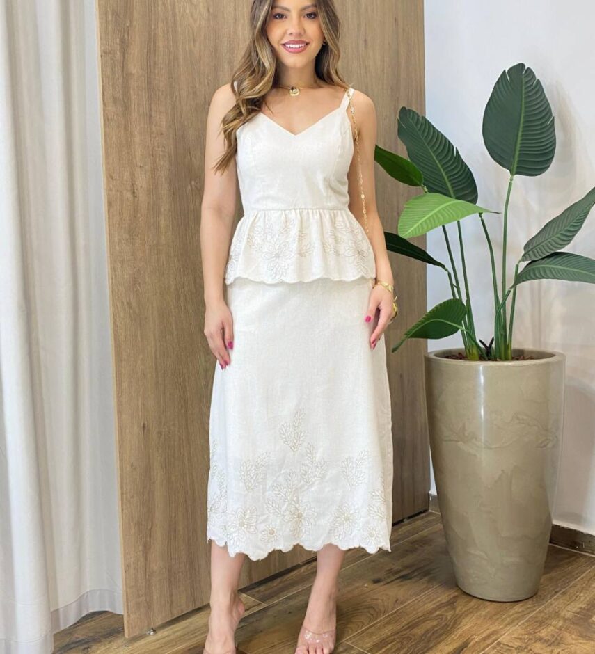 Conjunto Feminino Kaia Blusa e Saia Midi Bege - Fernanda Ramos Store