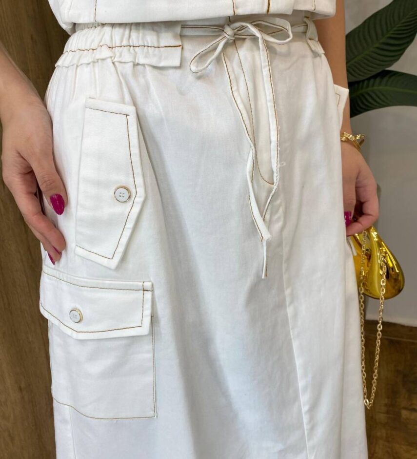 Conjunto Feminino Lydia Cropped sem Bojo e Saia Midi com Bolsos Off White - Fernanda Ramos Store