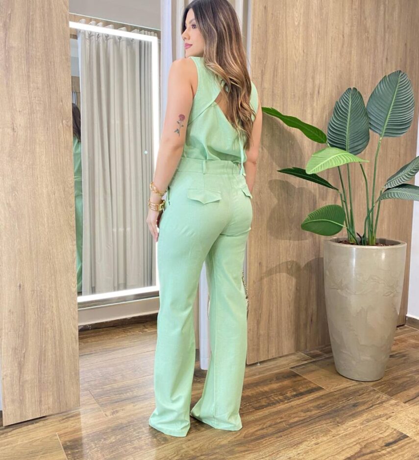 Conjunto Feminino Stela Regata e Calça Verde Claro - Fernanda Ramos Store
