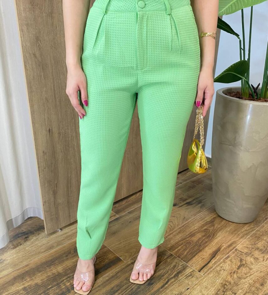 Conjunto Soraya Cropped sem Bojo e Calça Verde - Fernanda Ramos Store