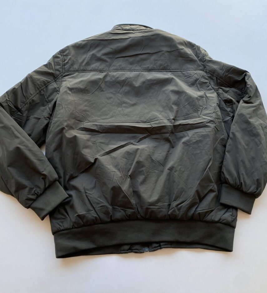 Jaqueta Masculina Plus com Detalhe do Zíper Verde Militar - Fernanda Ramos Store