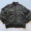 Jaqueta Masculina Plus com Detalhe do Zíper Verde Militar - Fernanda Ramos Store
