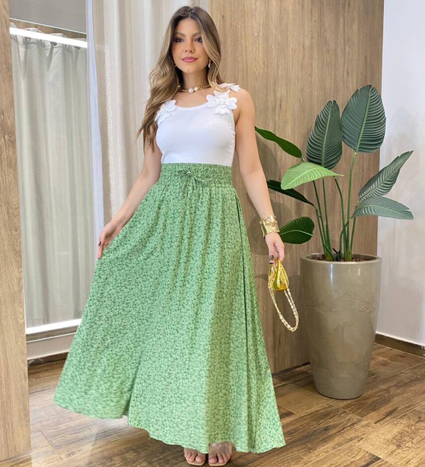 Saia Feminina Longa Luísa com Bolsos e Fenda Flores Verde - Fernanda Ramos Store