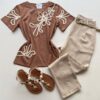 T-shirt Feminina Manga Curta Lois com Bordado Chocolate - Fernanda Ramos Store