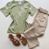 T-shirt Feminina Manga Curta Lois com Bordado Verde - Fernanda Ramos Store