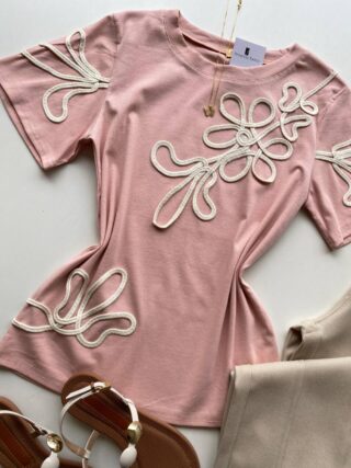 T-shirt Feminina Manga Curta Lois com Bordado Rosé - Fernanda Ramos Store