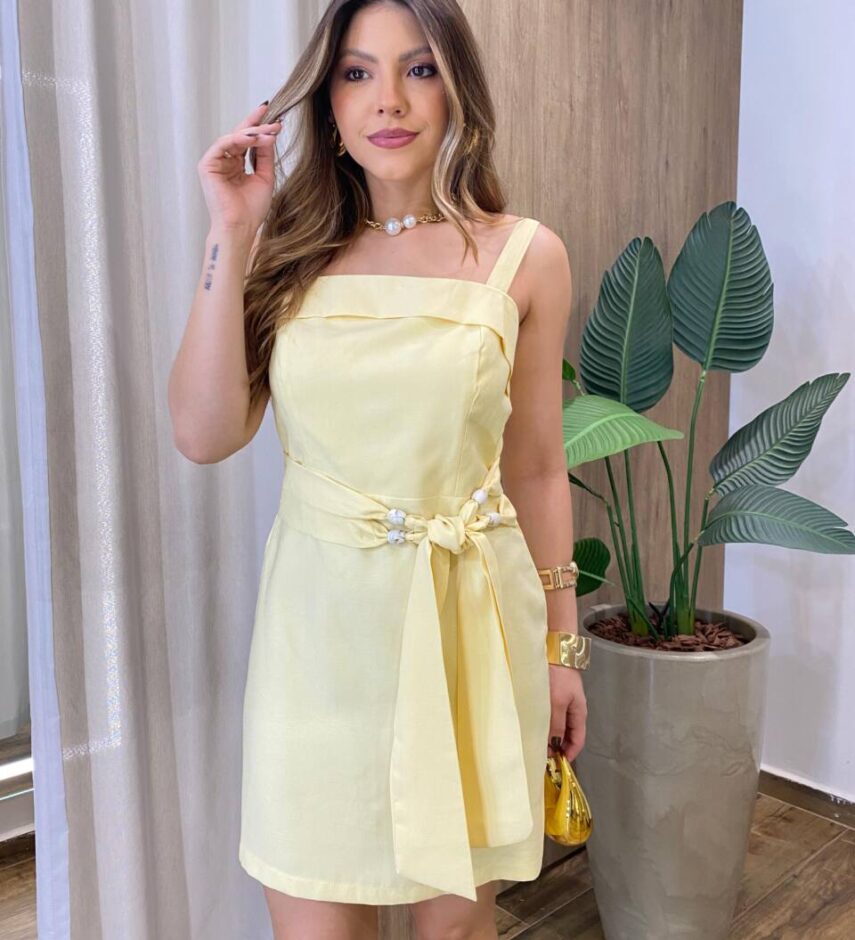 Vestido Mia Curto sem Bojo com Amarração e Detalhes Amarelo - Fernanda Ramos Store