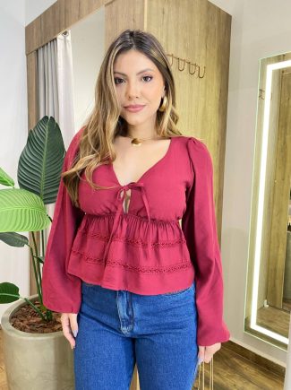 Blusa Bata Feminina com Bojo Manga Longa e Amarração Vinho - Fernanda Ramos Store